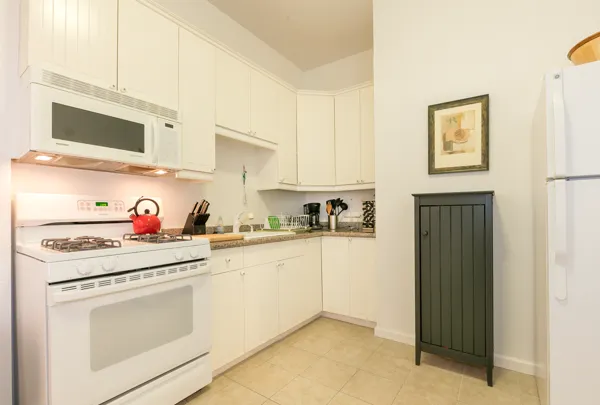 Coroporate rental marina.jpg