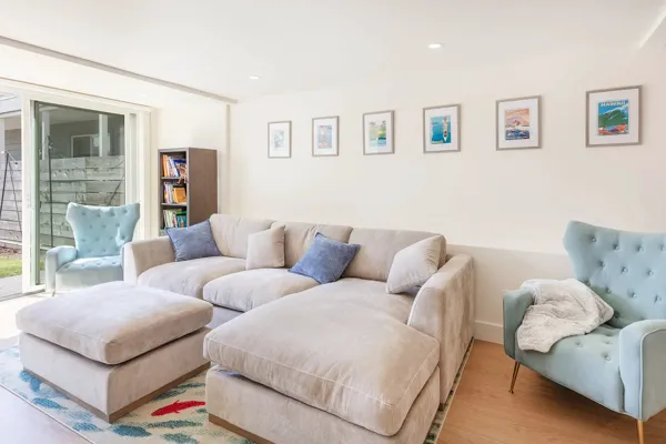 19-564-Chenery-San-Francisco-downstairs-web.webp