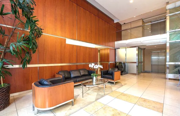 Luxury corner 1 bedroom condo in SF Downtown