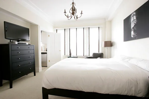 Beautiful Furnished Studio In Nob Hill