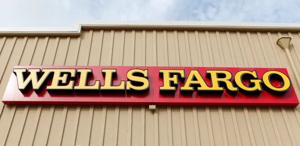 wells fargo.jpg
